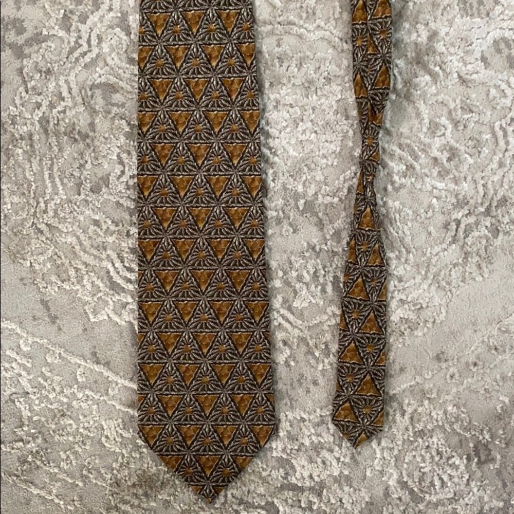 Bianchi tie